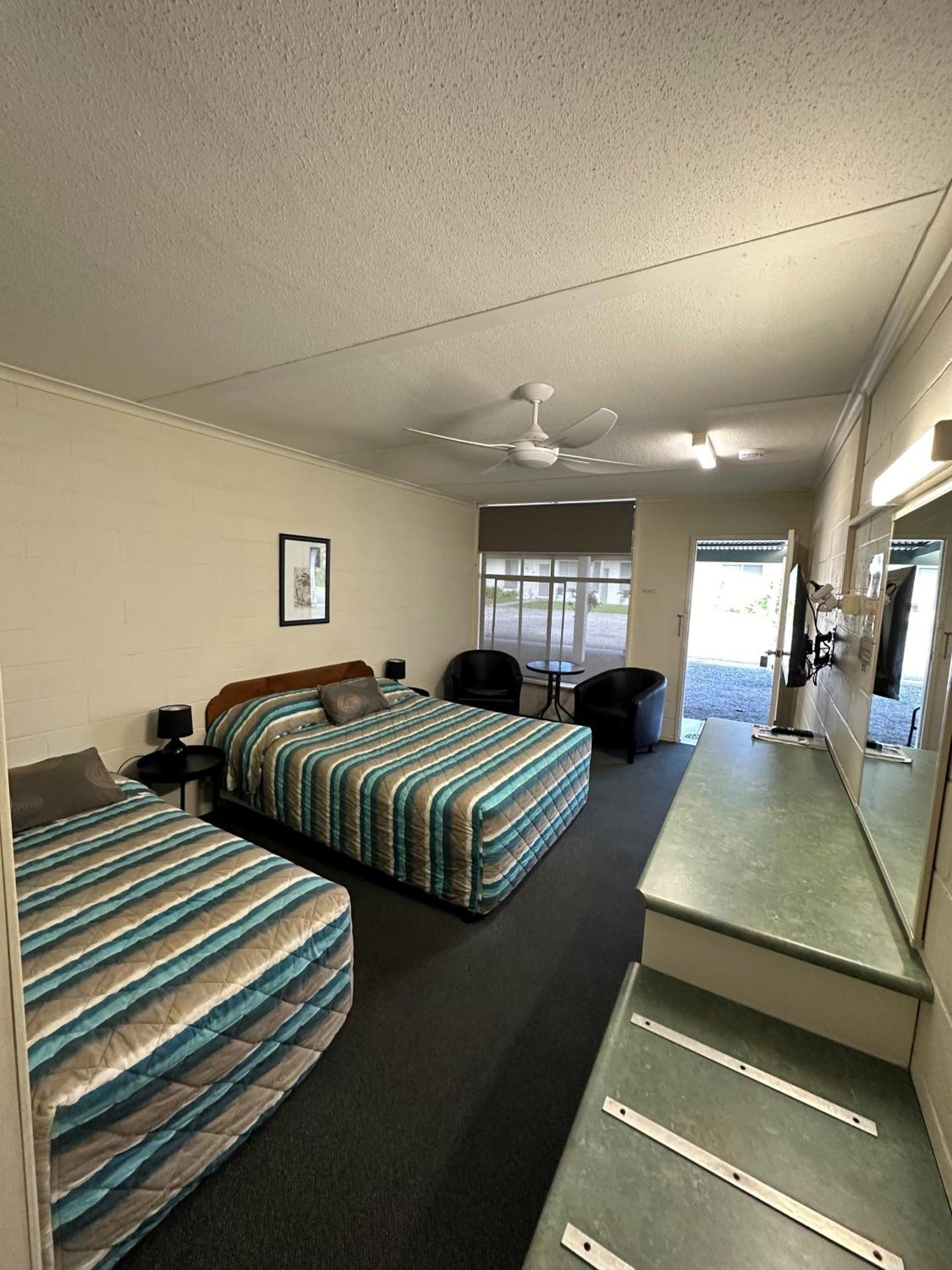 The Silver Bream Motel & Self Contained Units Mallacoota Kültér fotó